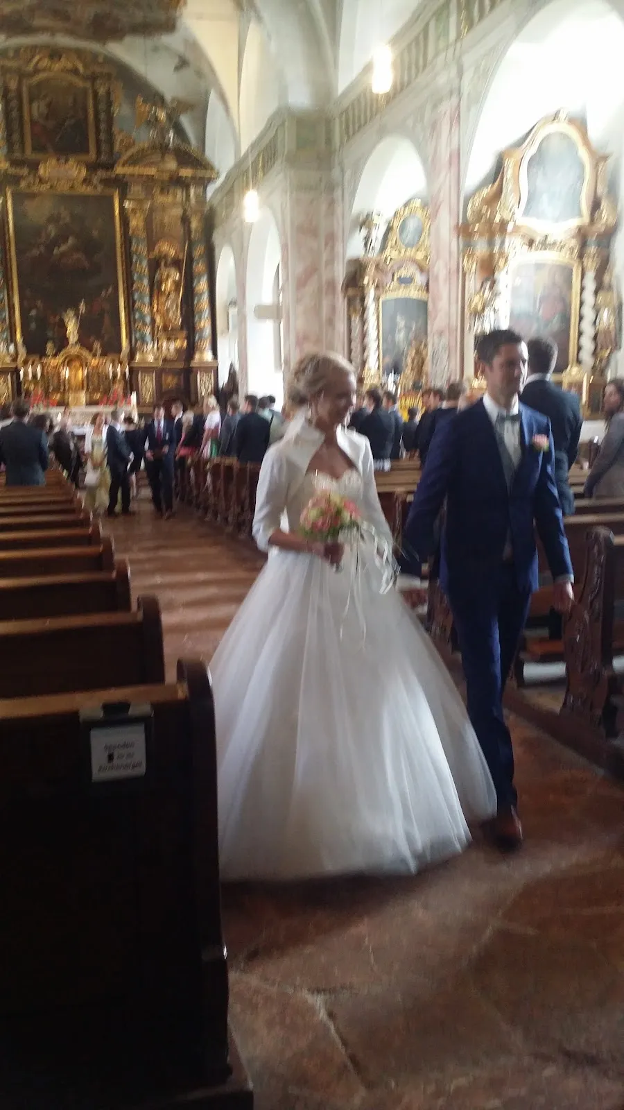 Вид на величественное здание Аббатства Гарс с его характерной архитектурой.