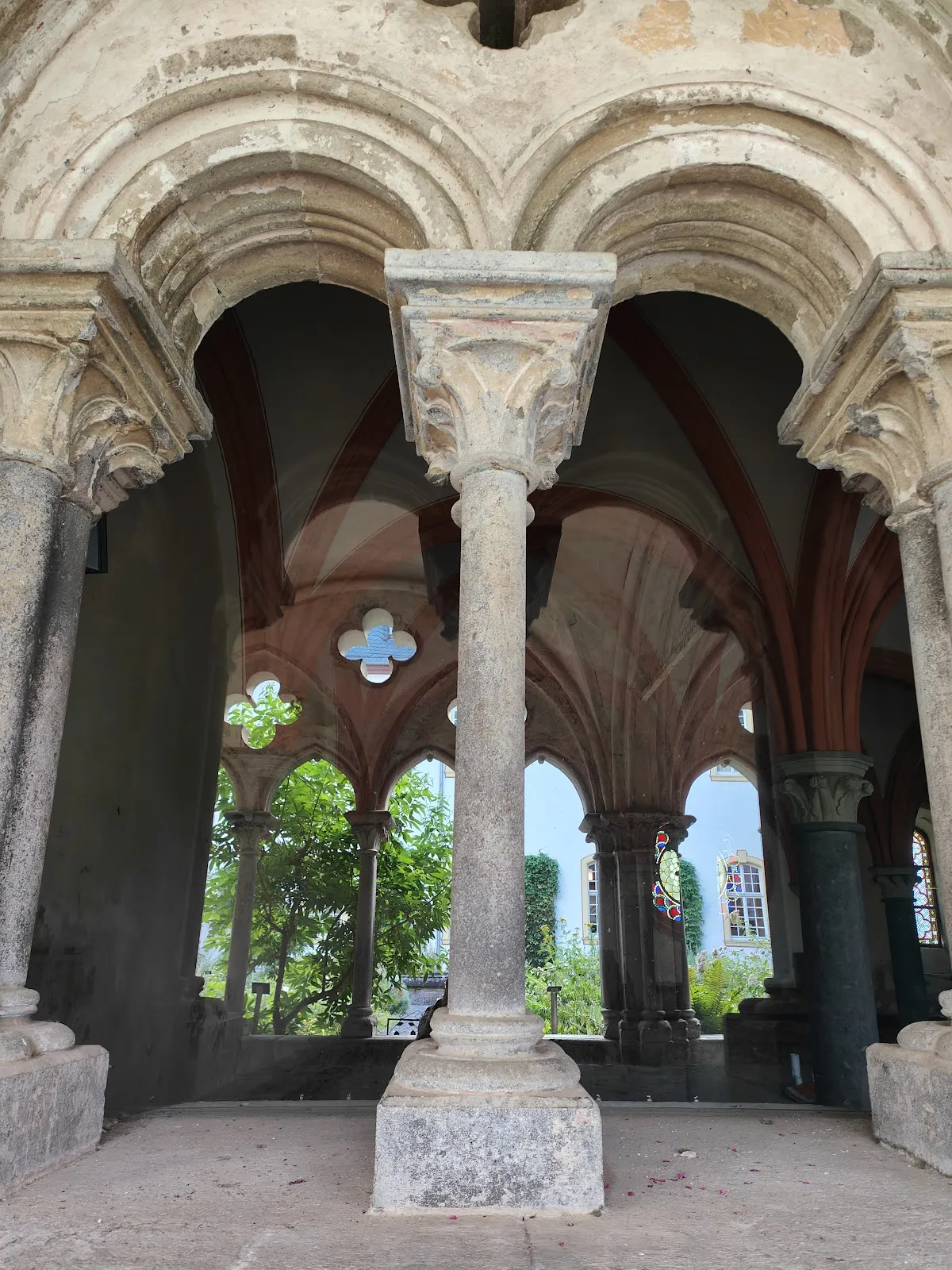 Вид на историческое здание Аббатства Роммерсдорф