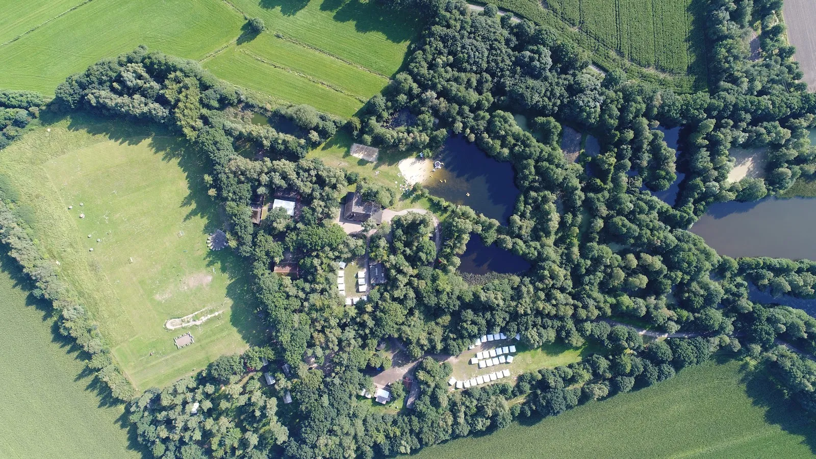 Академия приключенского кемпинга