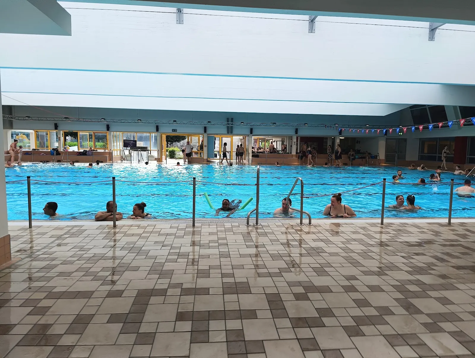 Внешний вид аквапарка Баунаталь