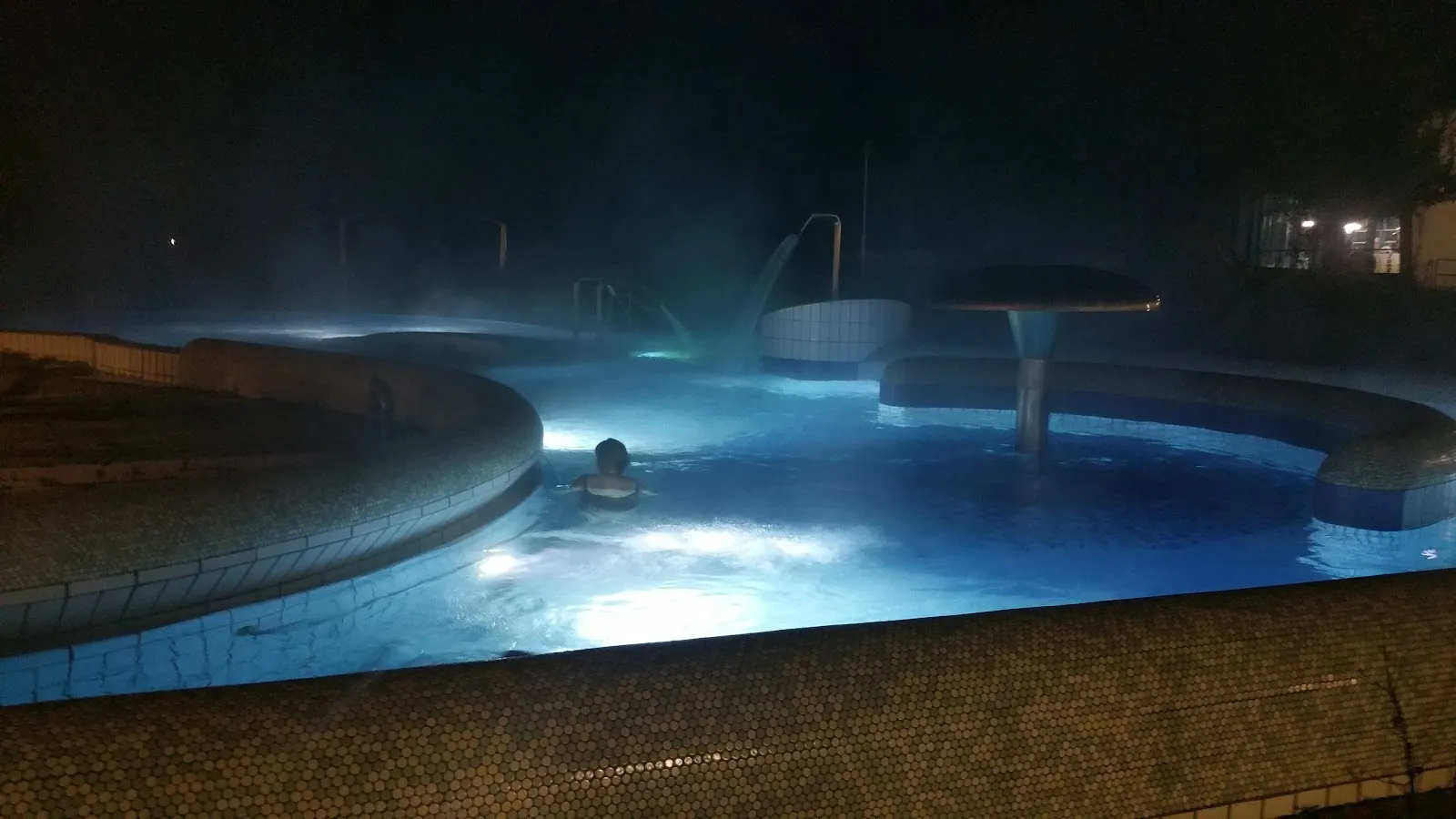 Внешний вид аквапарка Баунаталь