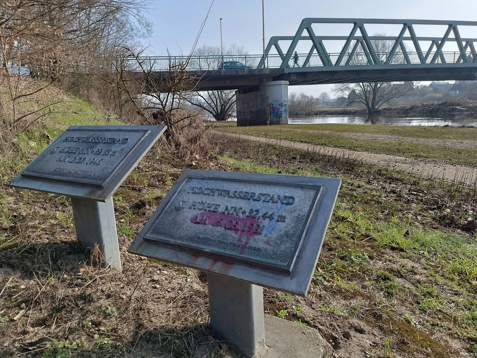 Мост Аллербрюке через реку Аллер, Германия