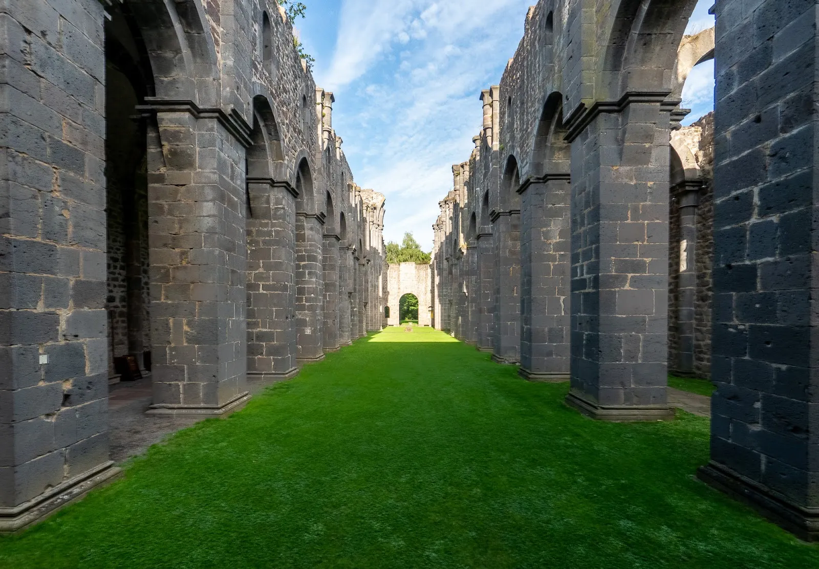 Арнсбургское аббатство