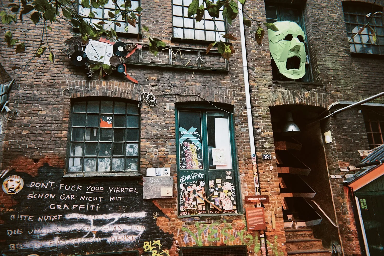 Арт-пространство MOM