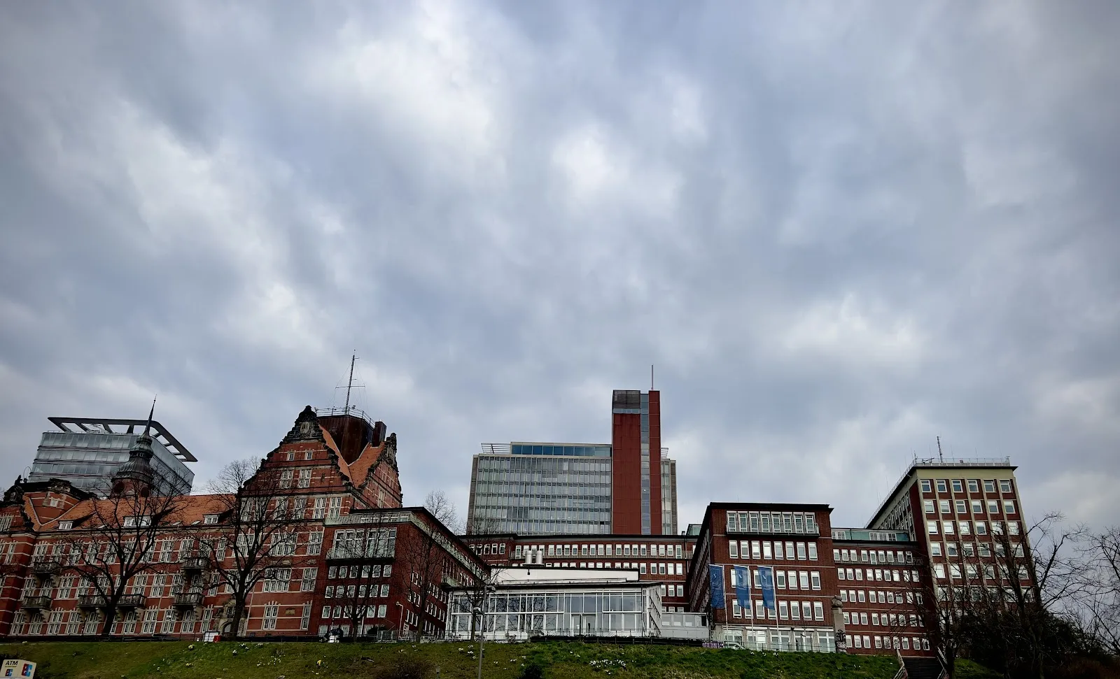 Здание Атлантик-Хаус в Гамбурге