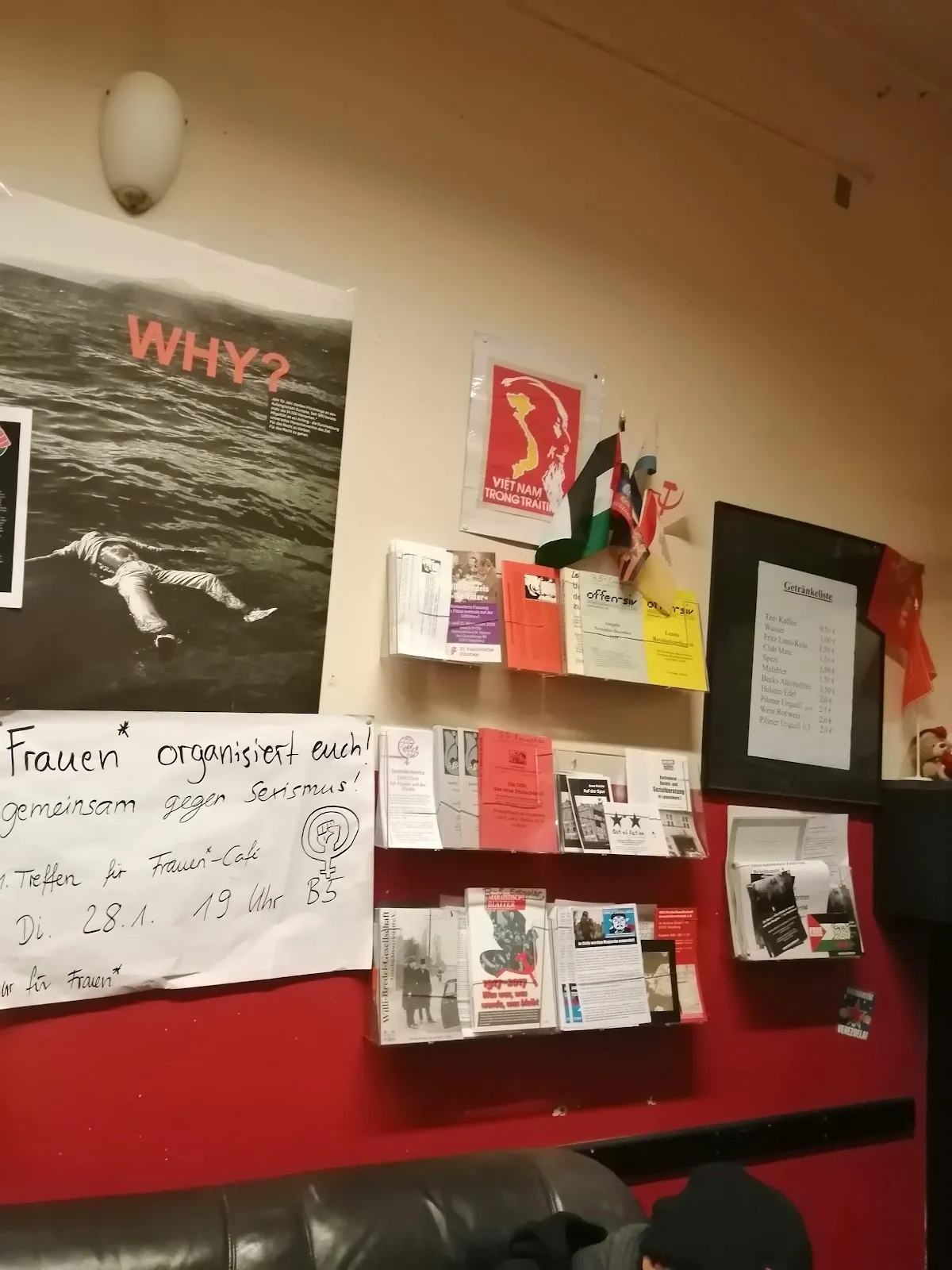 Здание кинотеатра B-Movie в Гамбурге