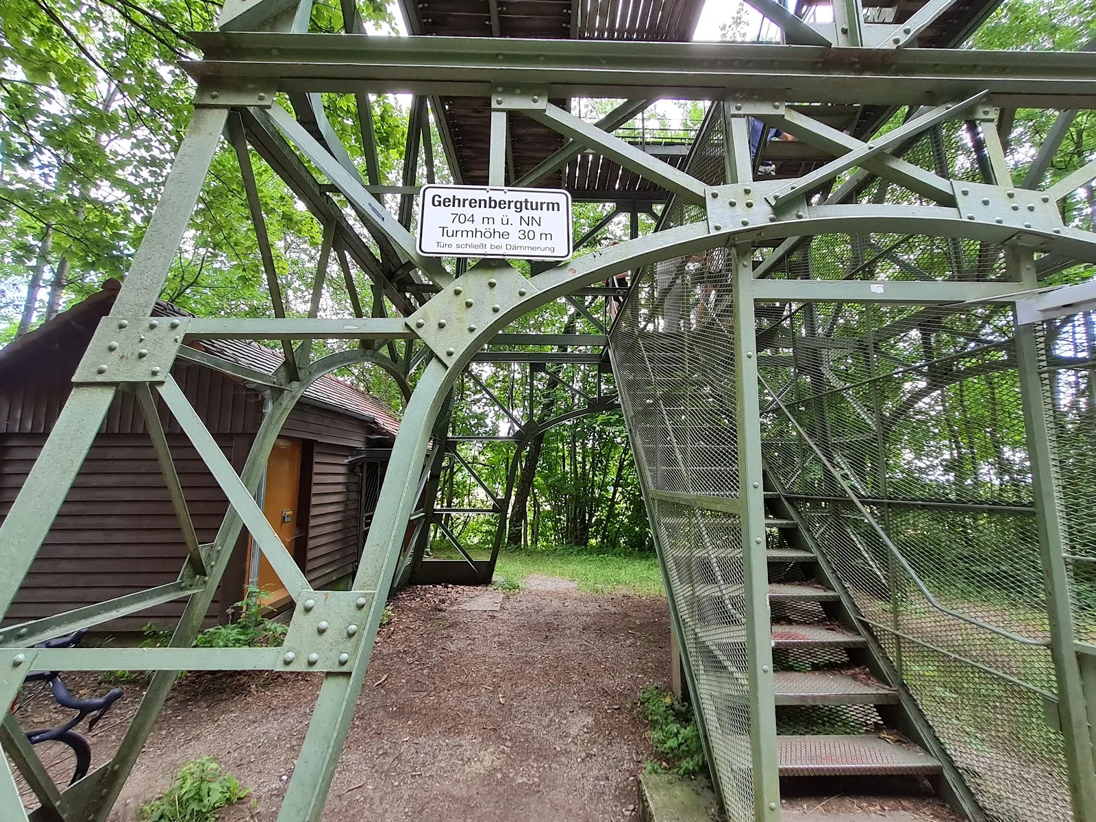 Вид с башни Герренберг на Боденское озеро и Альпы