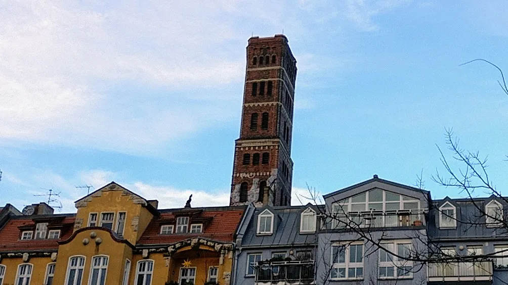 Башня из свинцовых шаров, историческое сооружение в Берлине