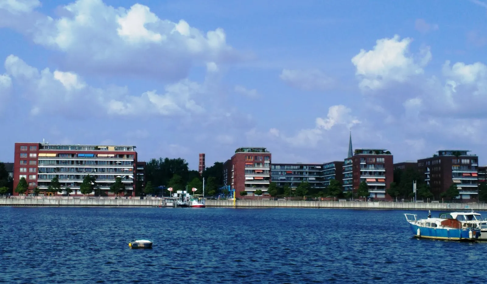 Башня из свинцовых шаров, историческое сооружение в Берлине