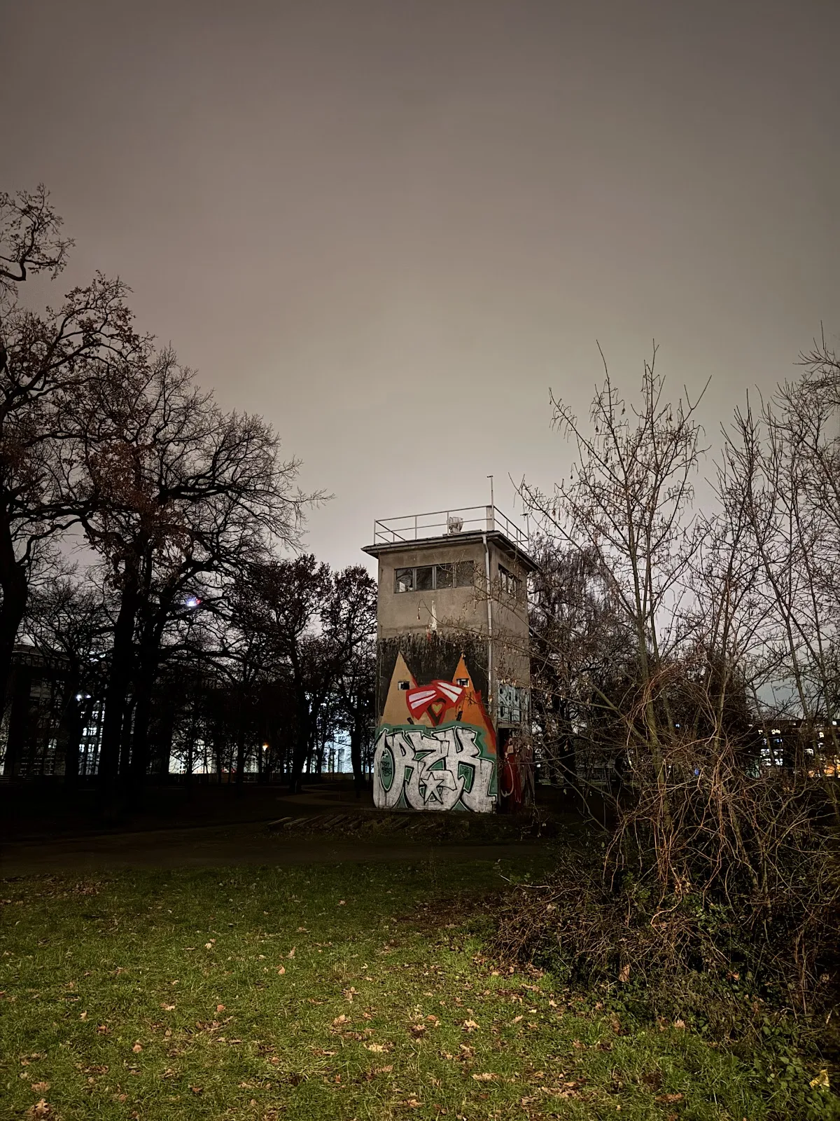 Башня наблюдения на Шлёзишер Буш в Берлине