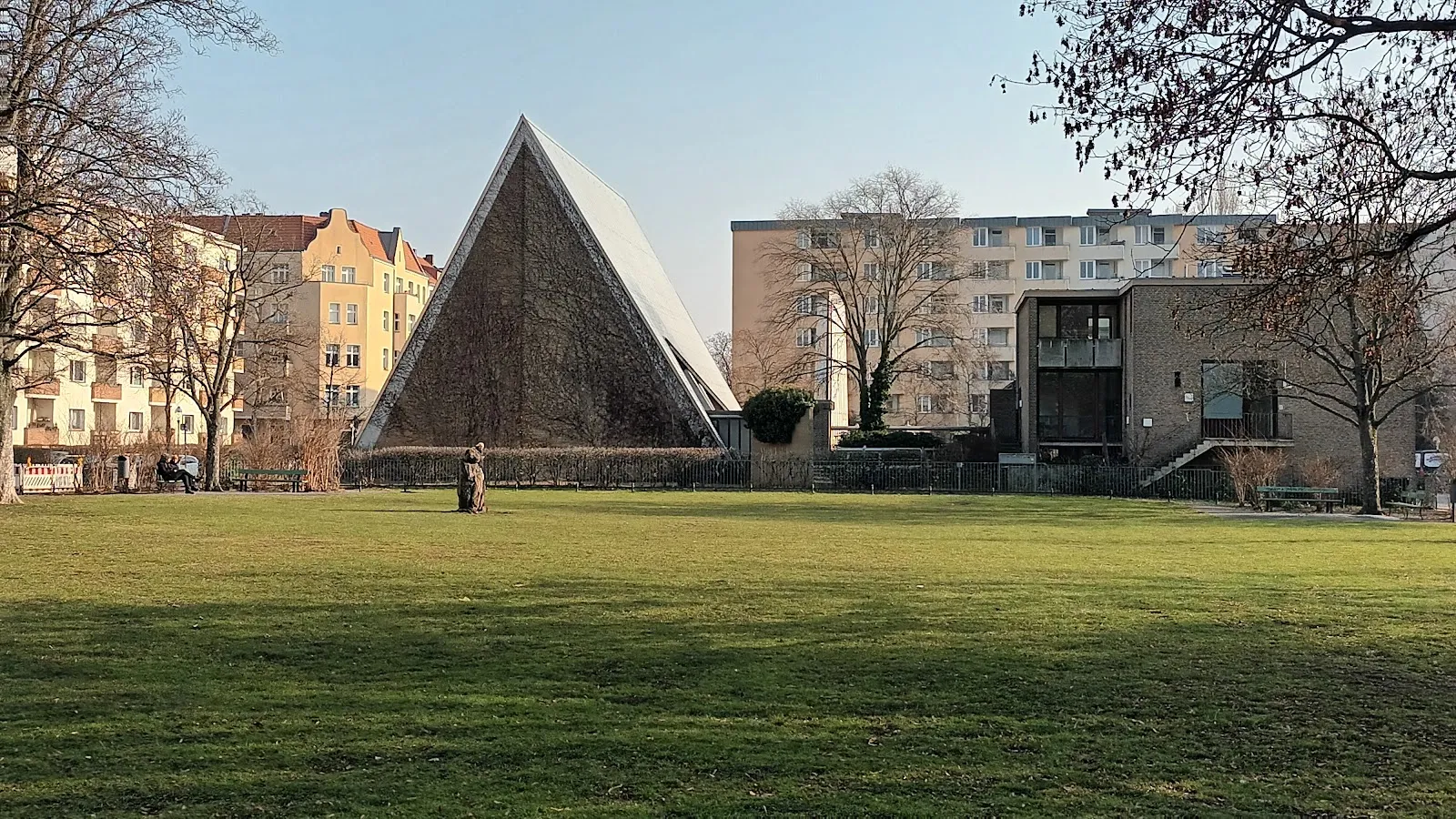 Башня наблюдения на Шлёзишер Буш в Берлине