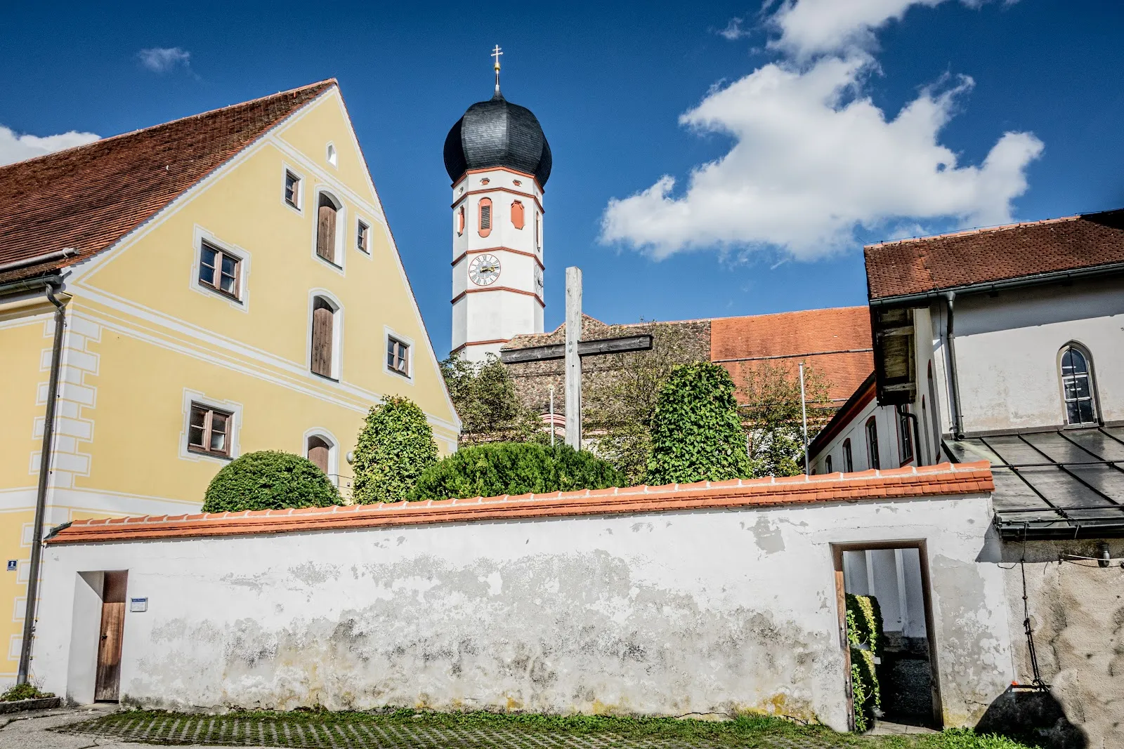 Бенедиктинское аббатство Бёргерберг - вид снаружи