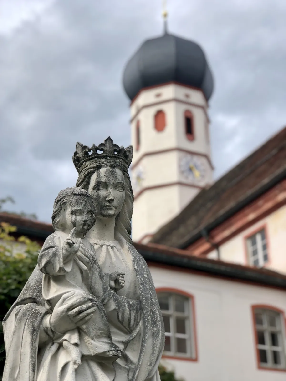 Бенедиктинское аббатство Бёргерберг - вид снаружи