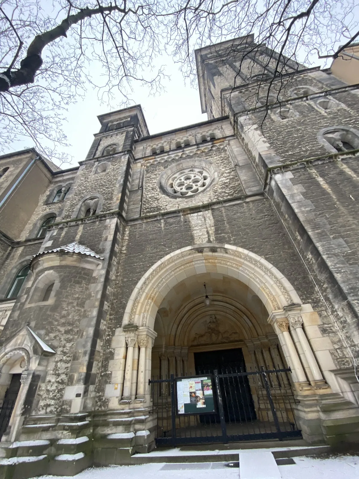 Здание церкви Berlinprojekt в Берлине