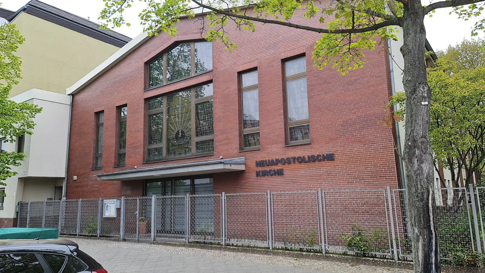 Внешний вид Берлинской Апостольской Церкви