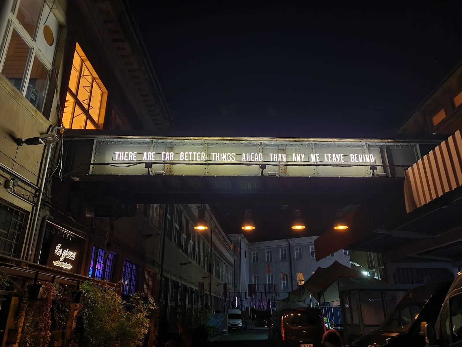 Здание Berliner Ringtheater, Берлин