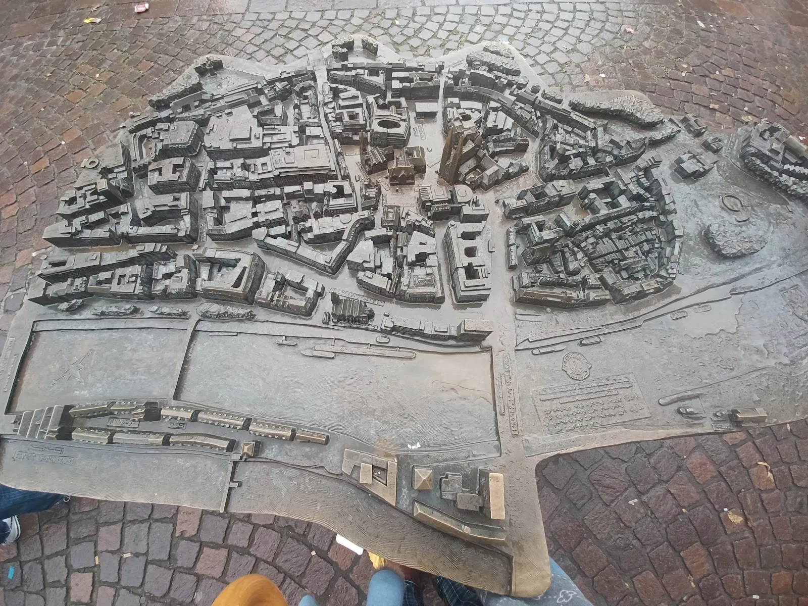 Бременский люк