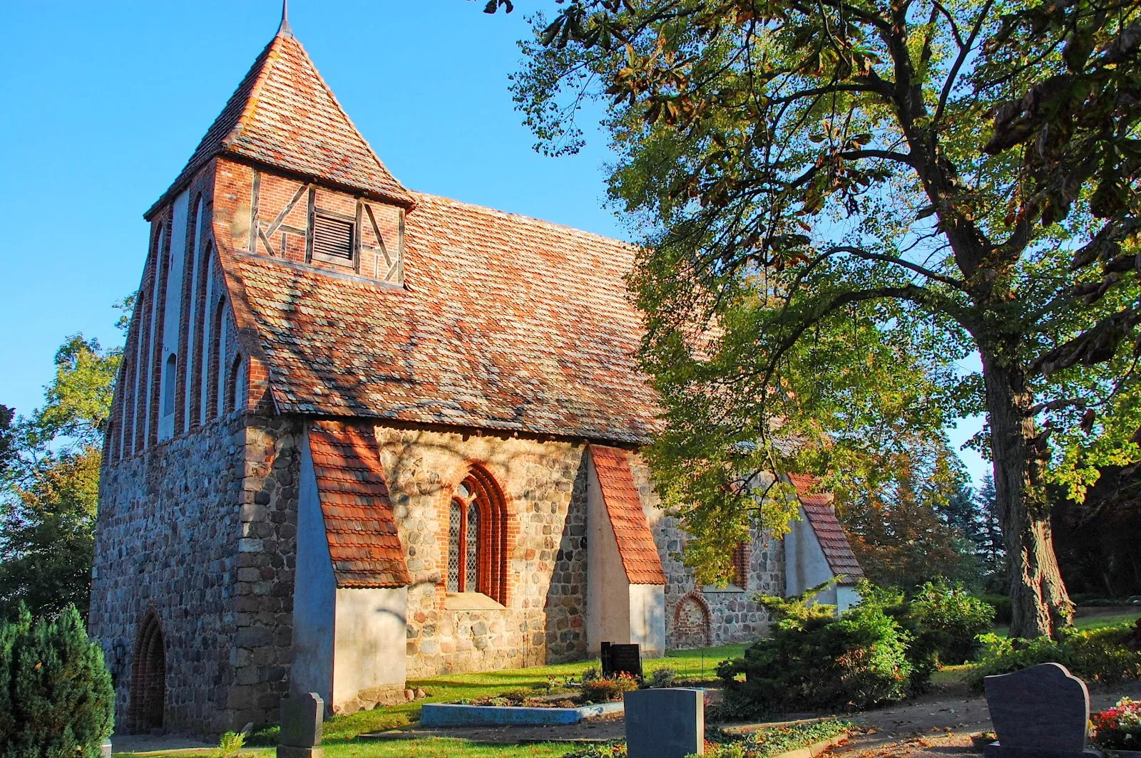 Церковь Бадендиека