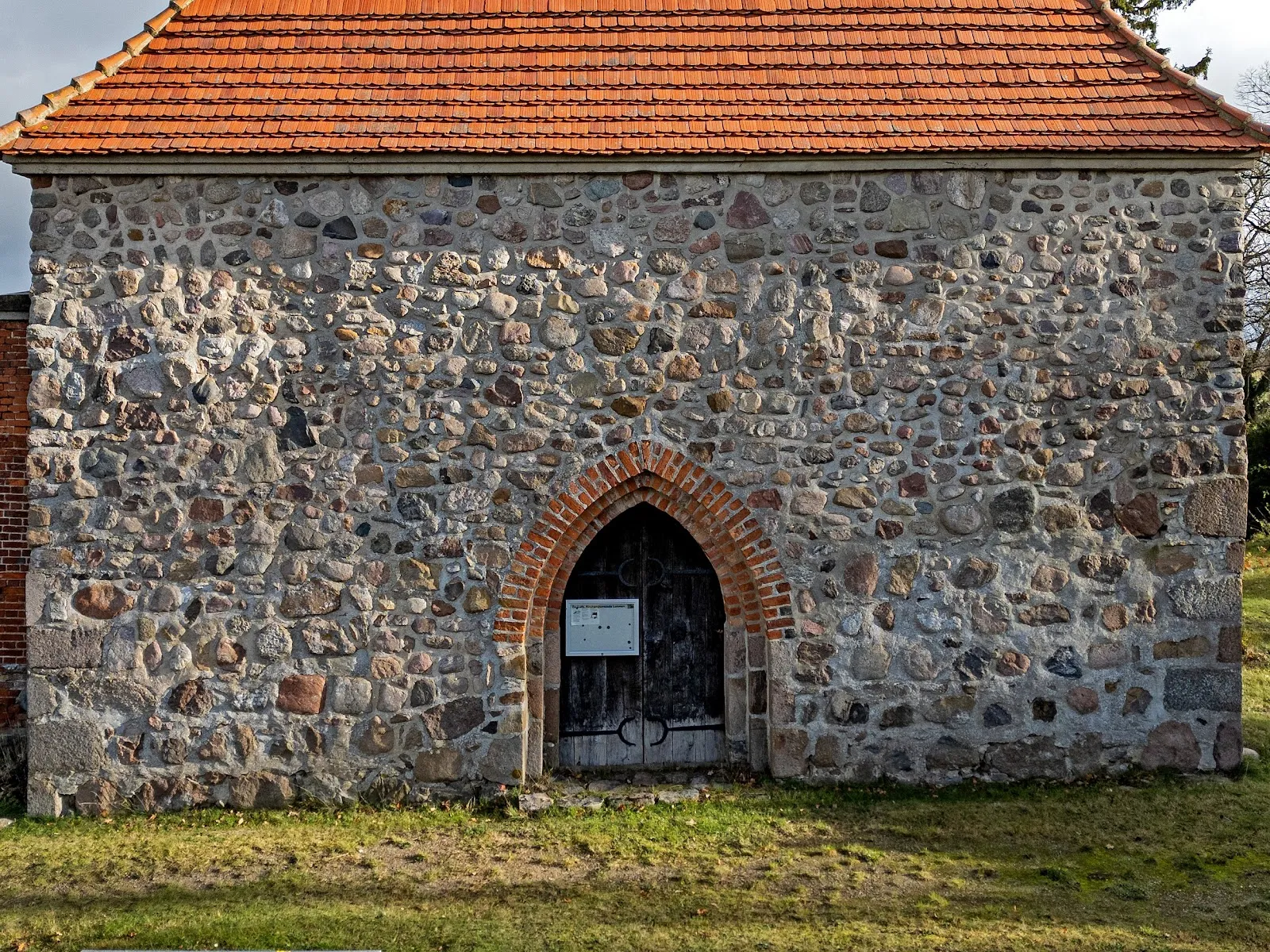 Фото церкви в Цехне, Германия