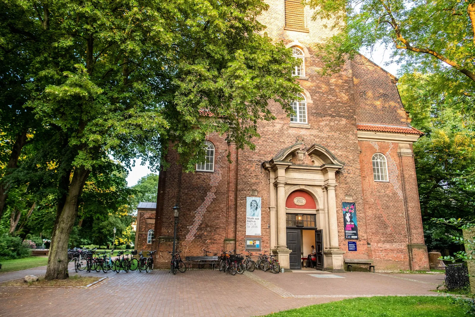 Церковь Клопштока в Гамбурге, Германия