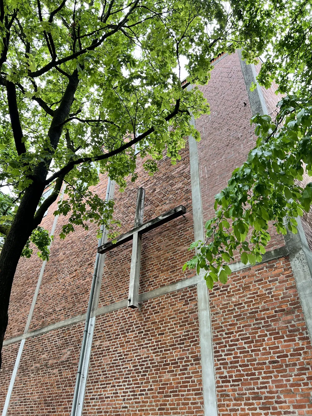 Церковь Марии Доброго Совета, Мюнхен - фасад