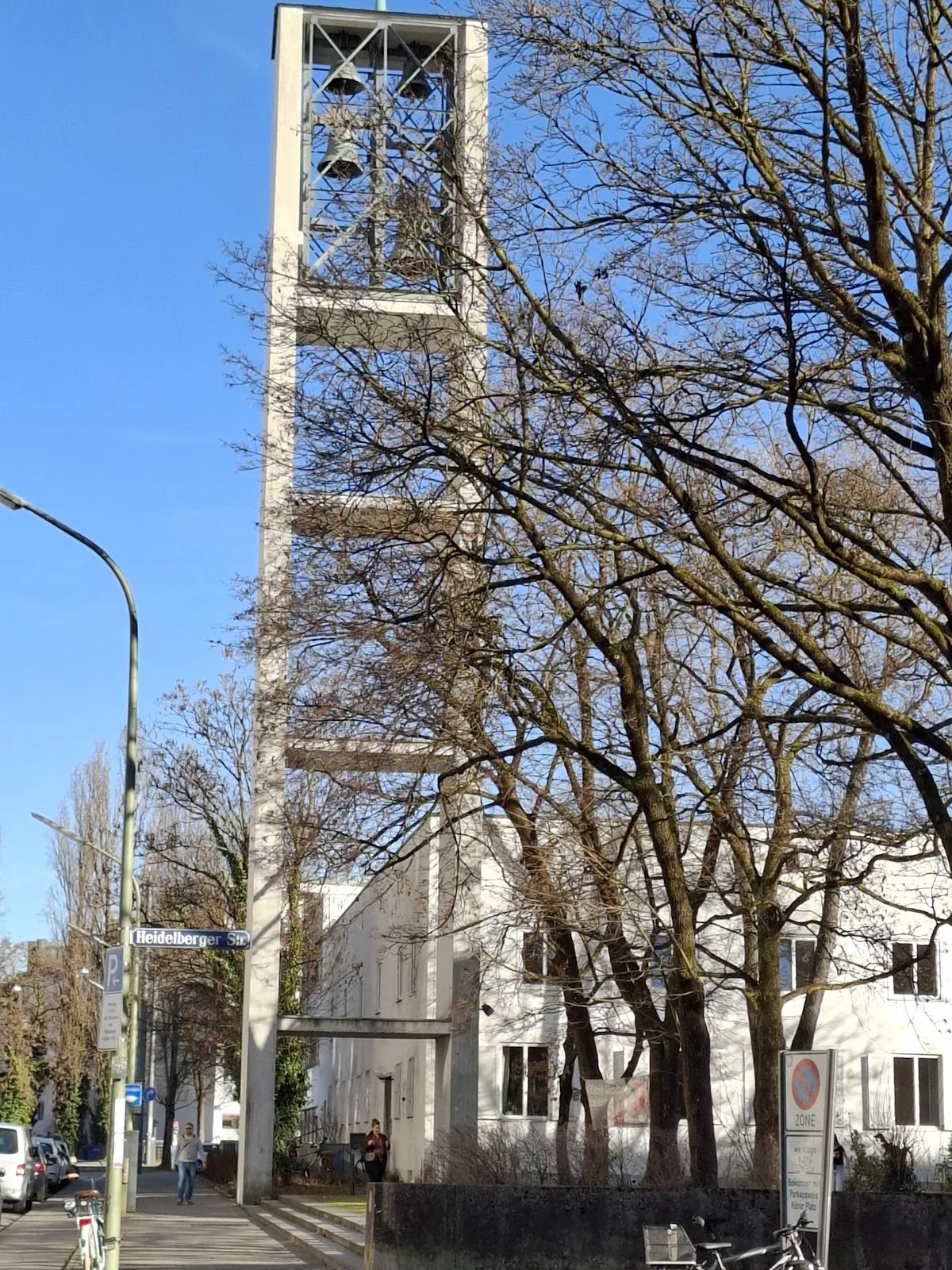 Церковь Марии Доброго Совета, Мюнхен - фасад