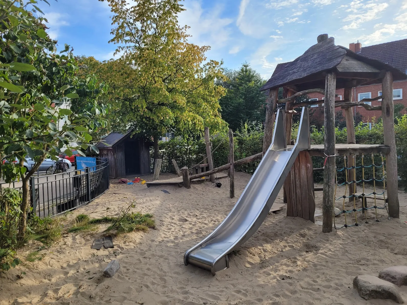 Фасад Церкви Матиаса-Клаудиуса в Бремене