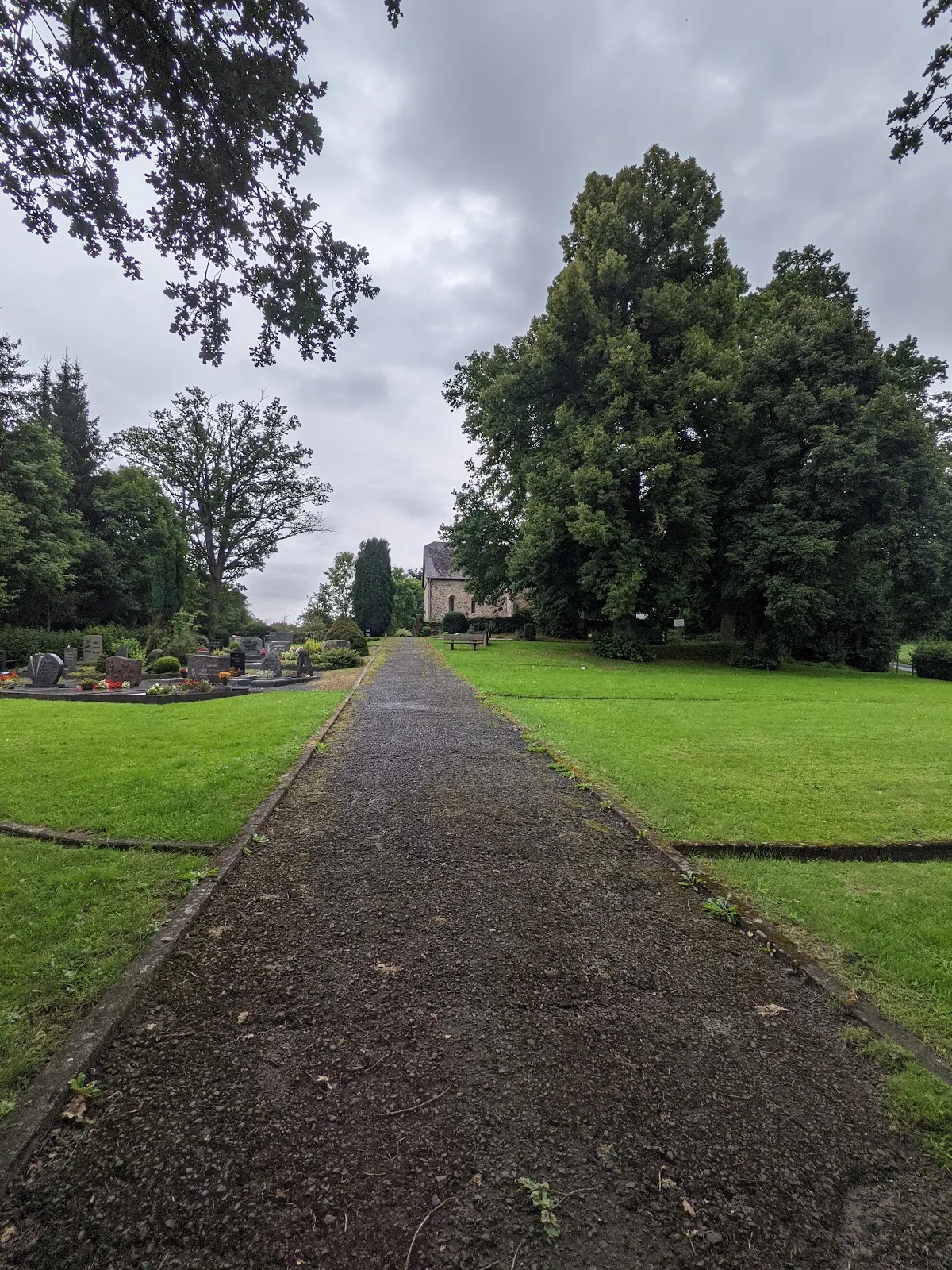 Фасад Церкви Оберрод в Альсфельде, Германия