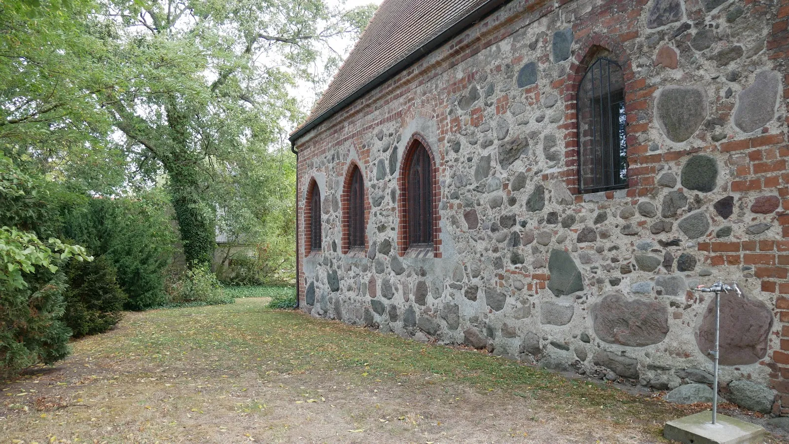 Церковь Радевег, историческое здание в Бетцзее, Германия