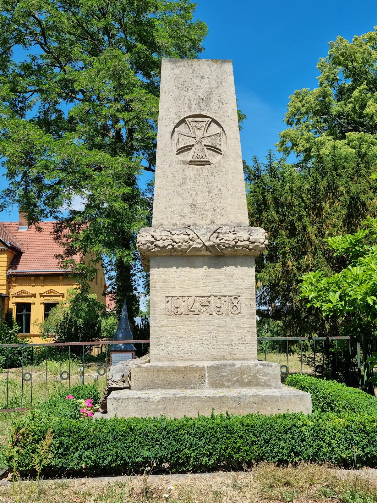 Церковь Радевег, историческое здание в Бетцзее, Германия