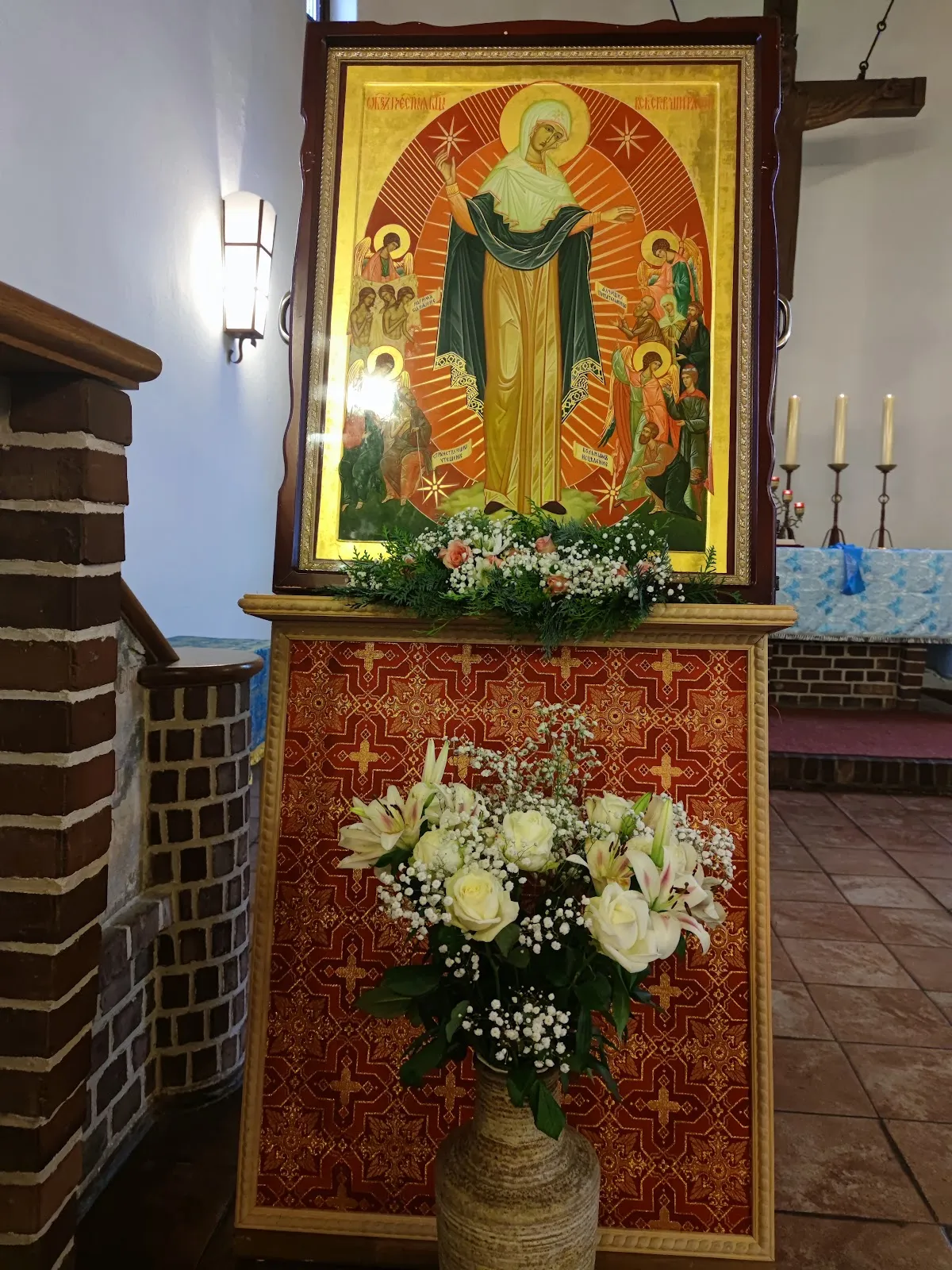 Здание церкви 