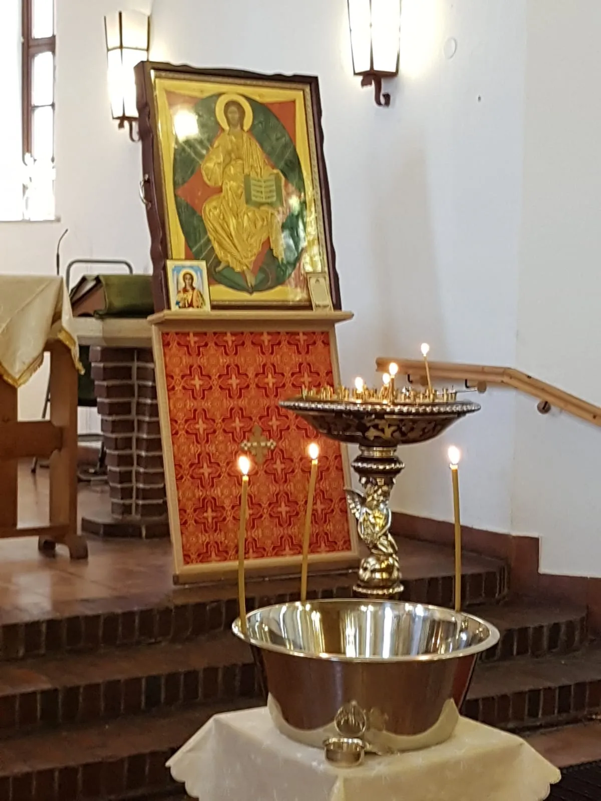 Здание церкви 