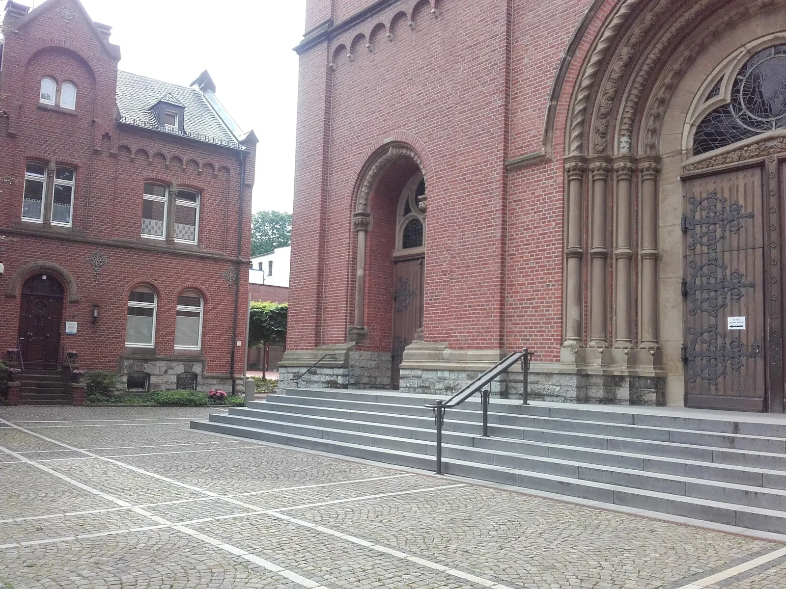 Церковь Святого Алоизия, Изерлон, Германия