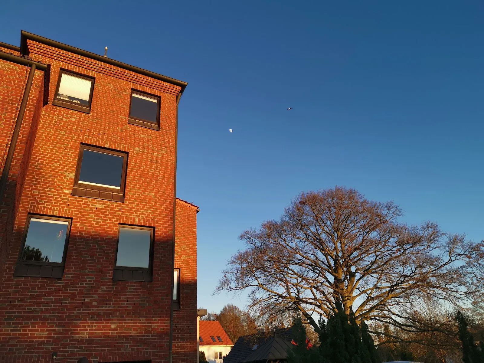 Церковь Святого Семейства в Бремене-Гроне, Германия