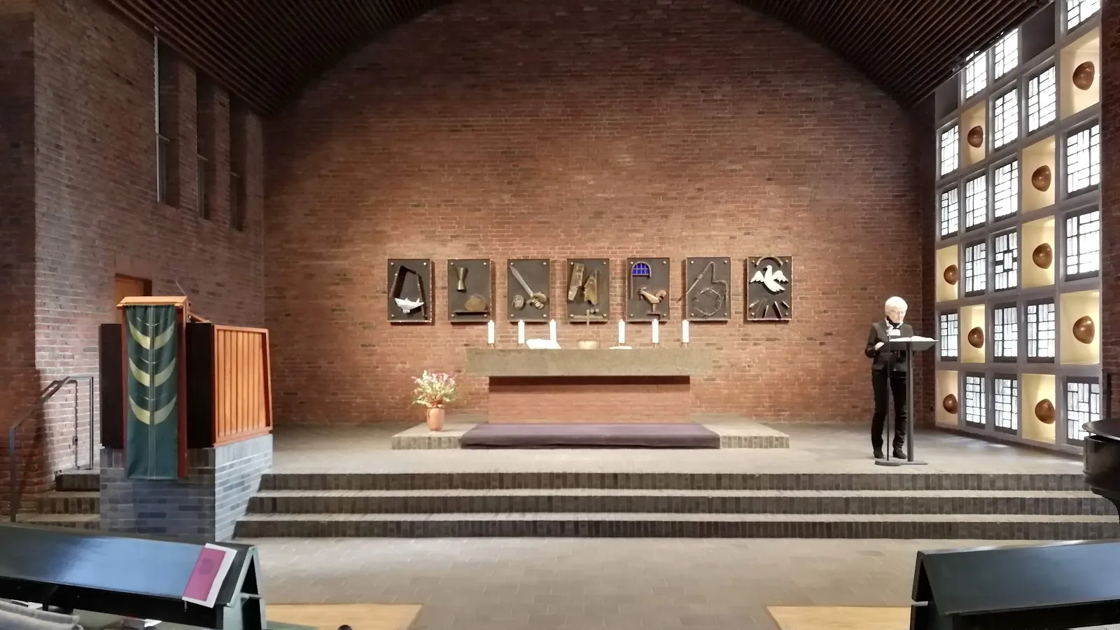 Фасад церкви Святого Симеона