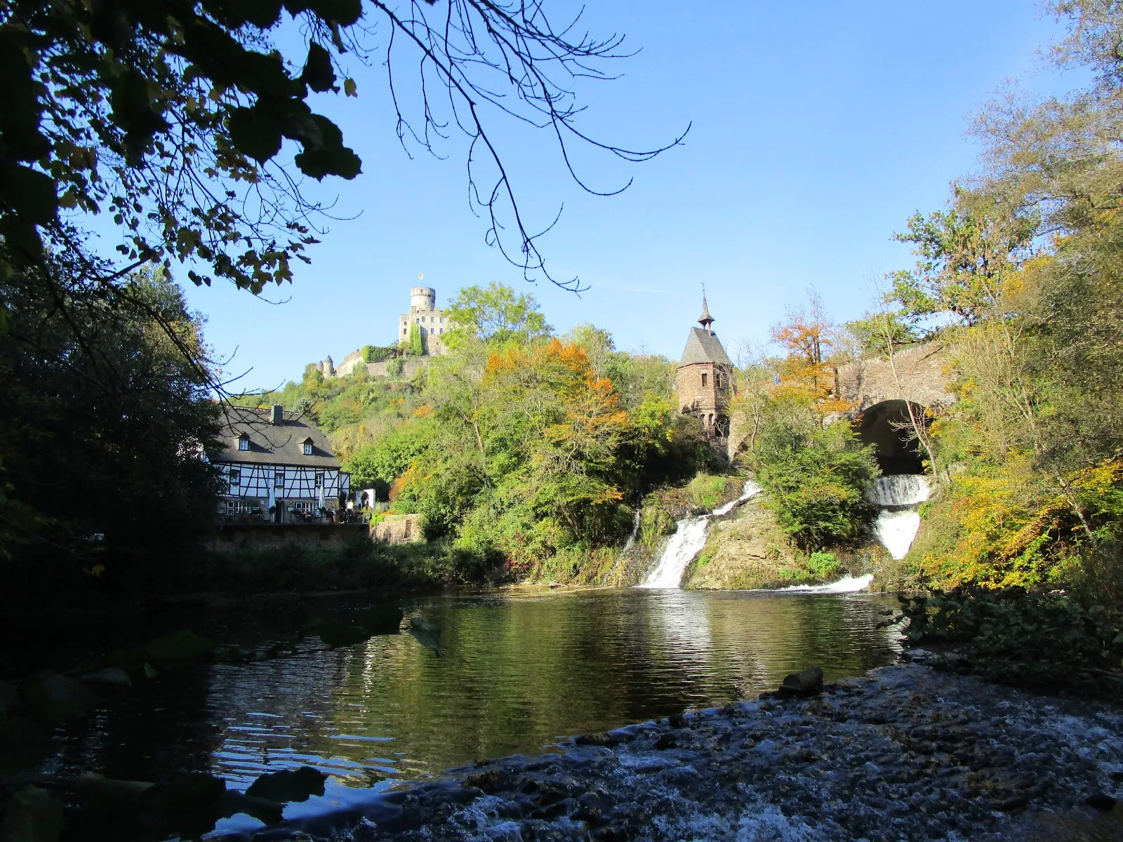 Церковь Святого Якова в Рёсе, Германия, снаружи