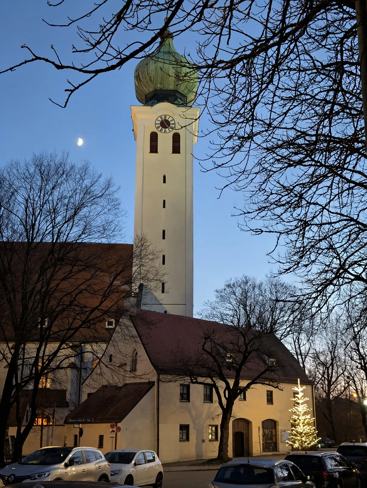 Церковь Святой Марии в Рамерсдорфе