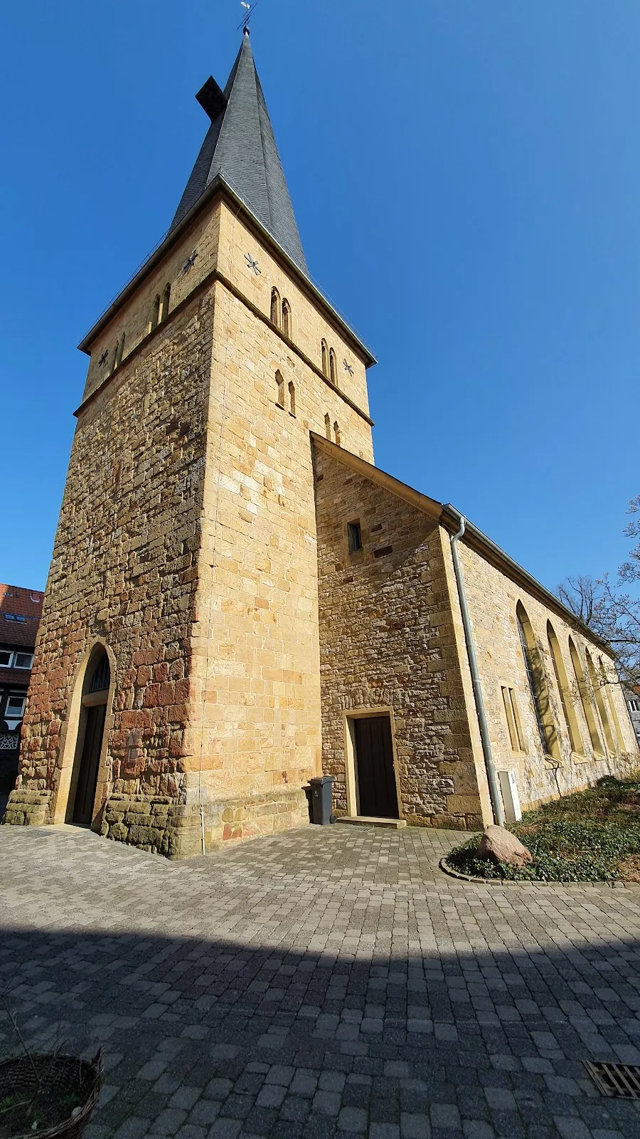 Церковь Апостолов, Гютерсло, Германия