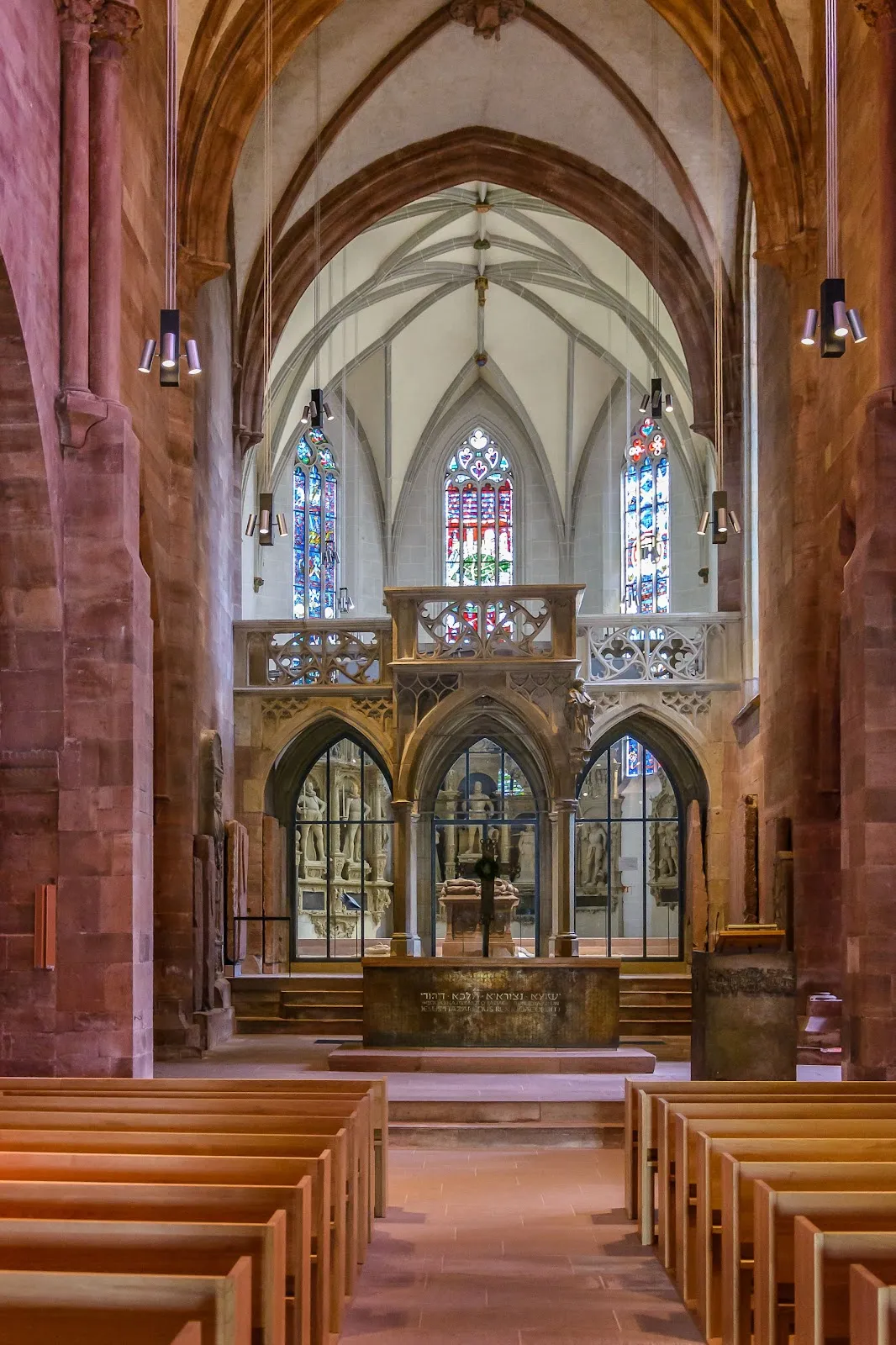 Церковь-замок Святого Михаила, Пфорцгейм, Германия