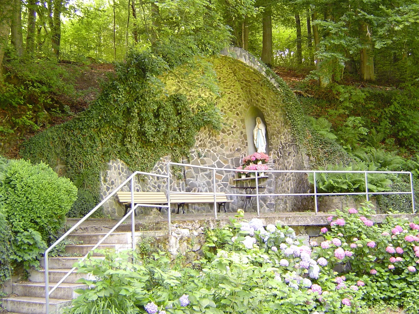 Часовня Марии на Хохштен, Лебах, Германия