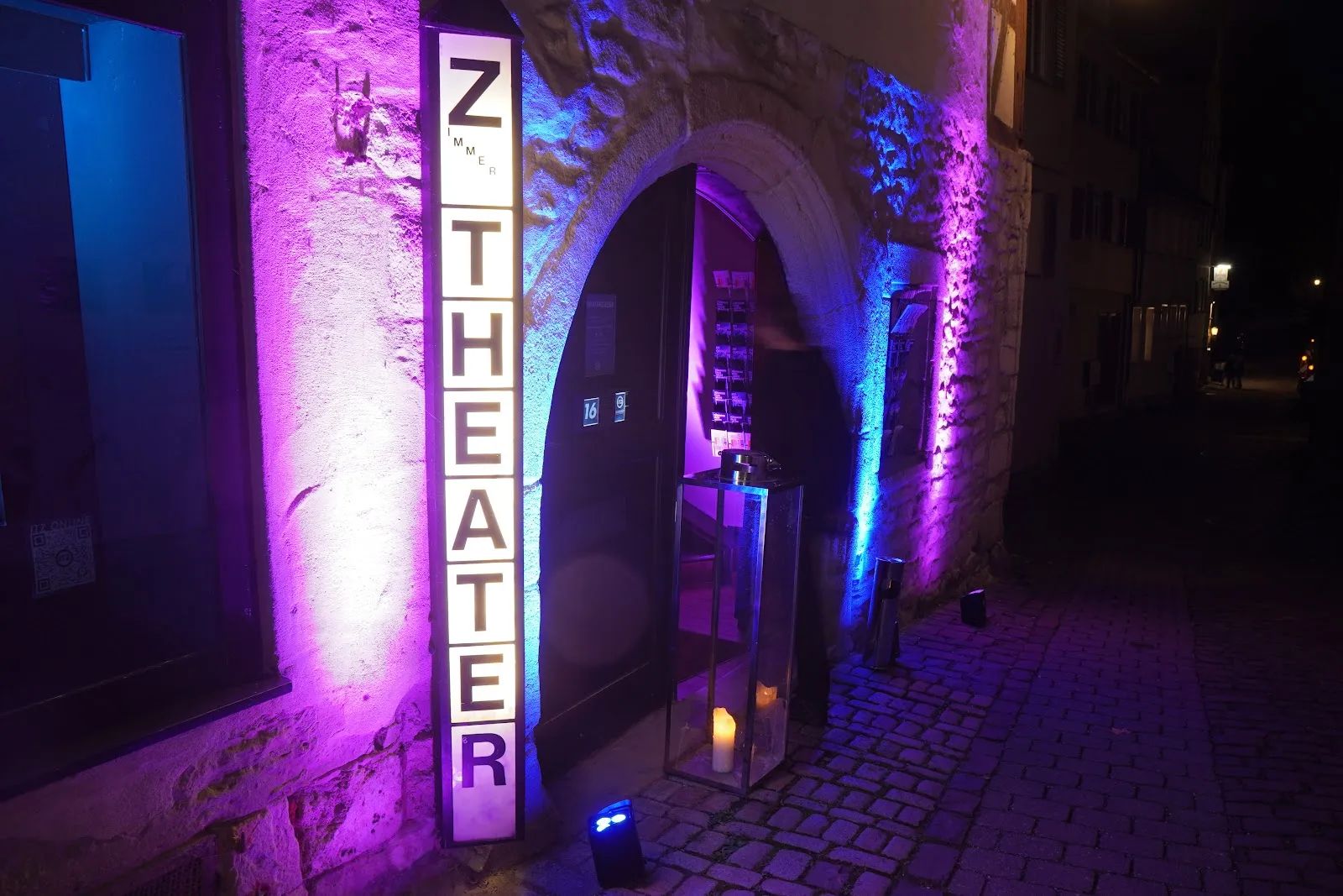 Циммертеатр Тюбинген