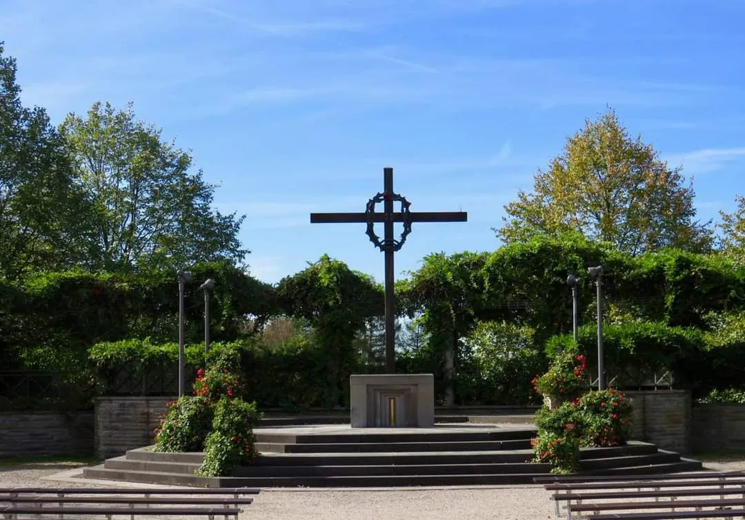 Вид на Цистерцианский монастырь Штипель