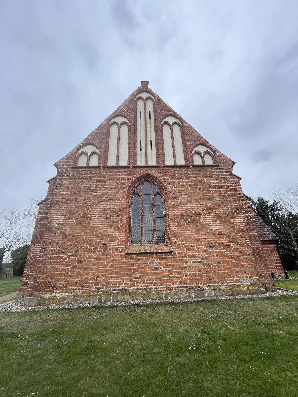 Деревенская церковь Линстов, Германия