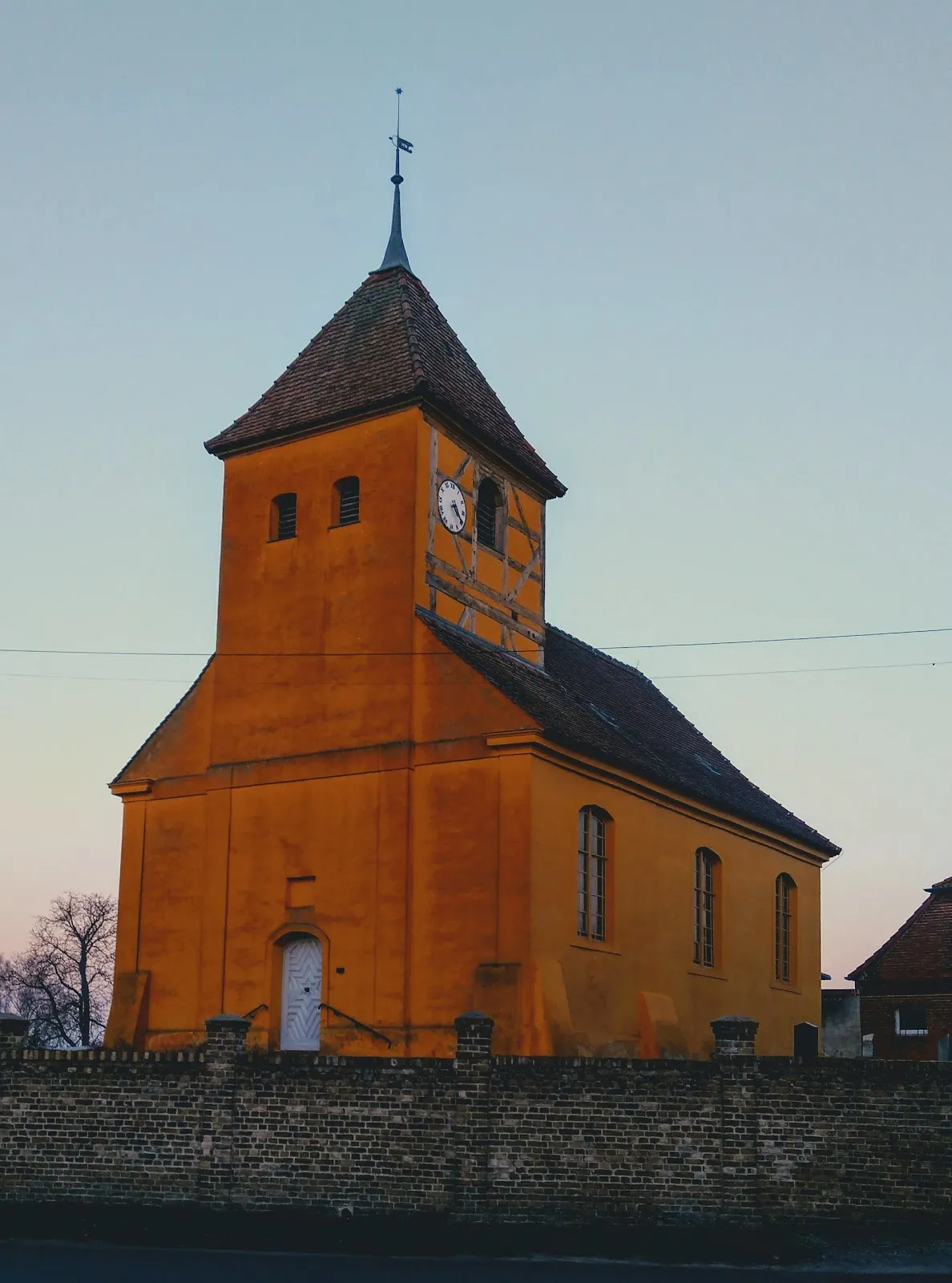 Деревенская церковь Заррингена, Германия