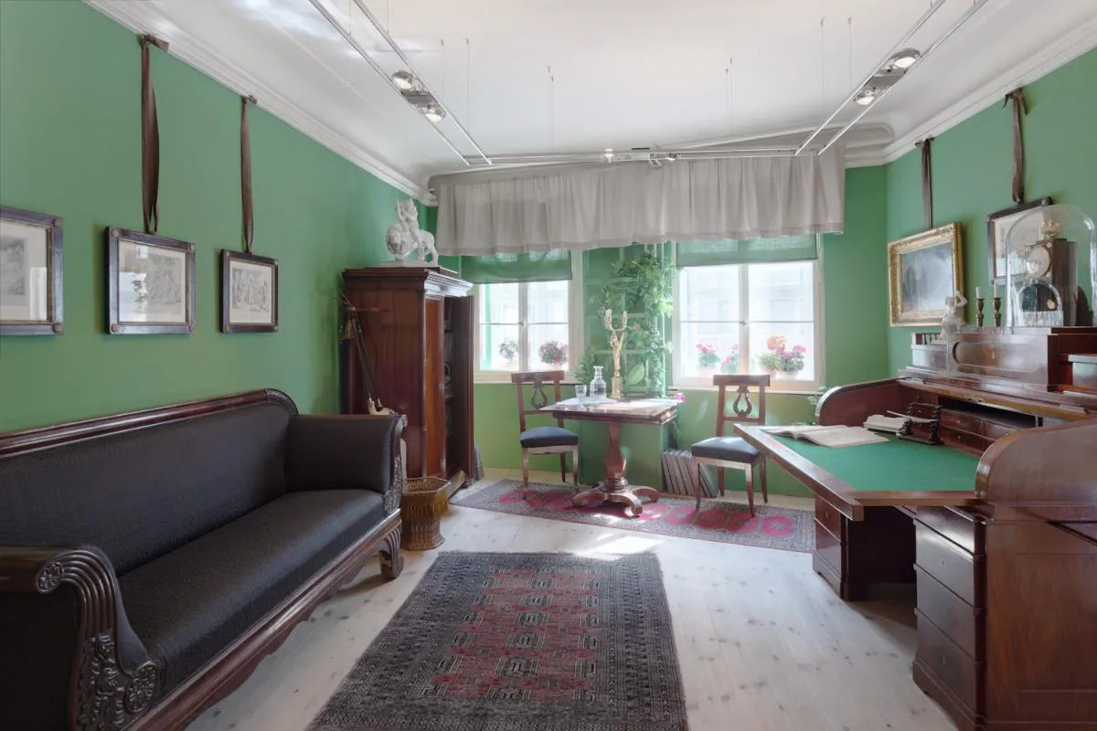 Исторический Дом Кноблохов в Берлине