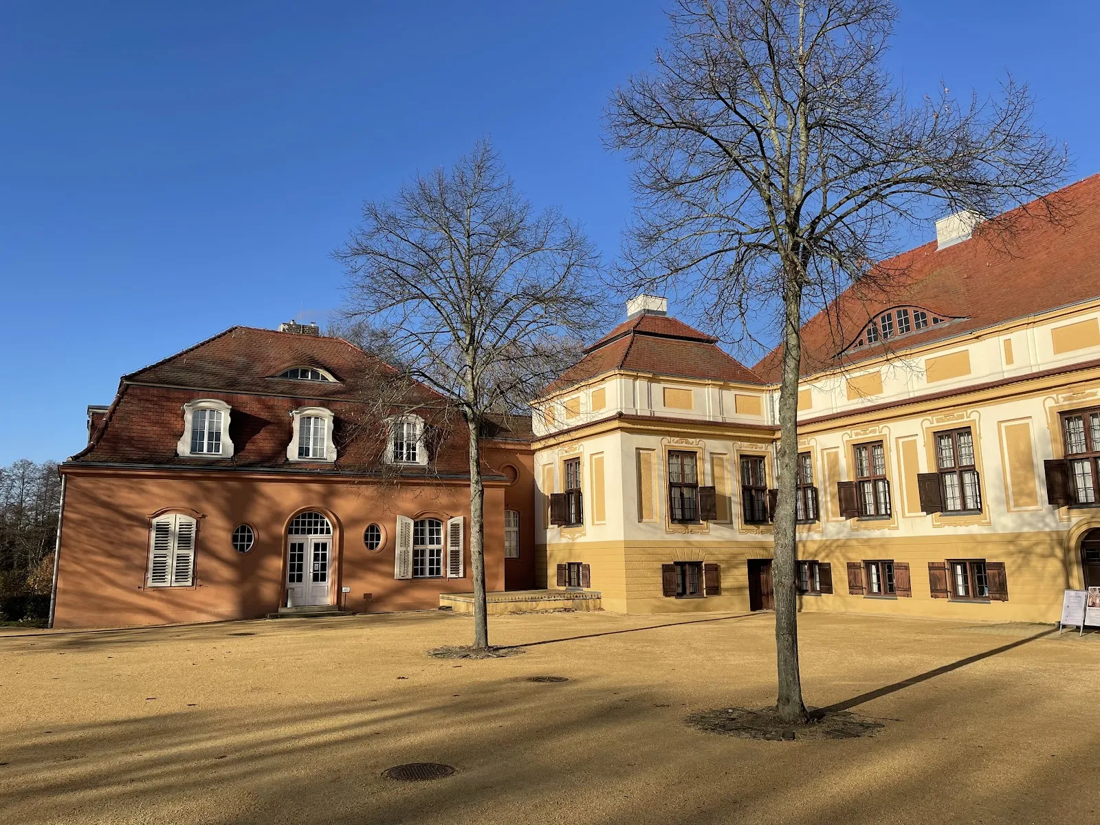 Дворец Капут, историческая усадьба в Германии, архитектура, достопримечательность