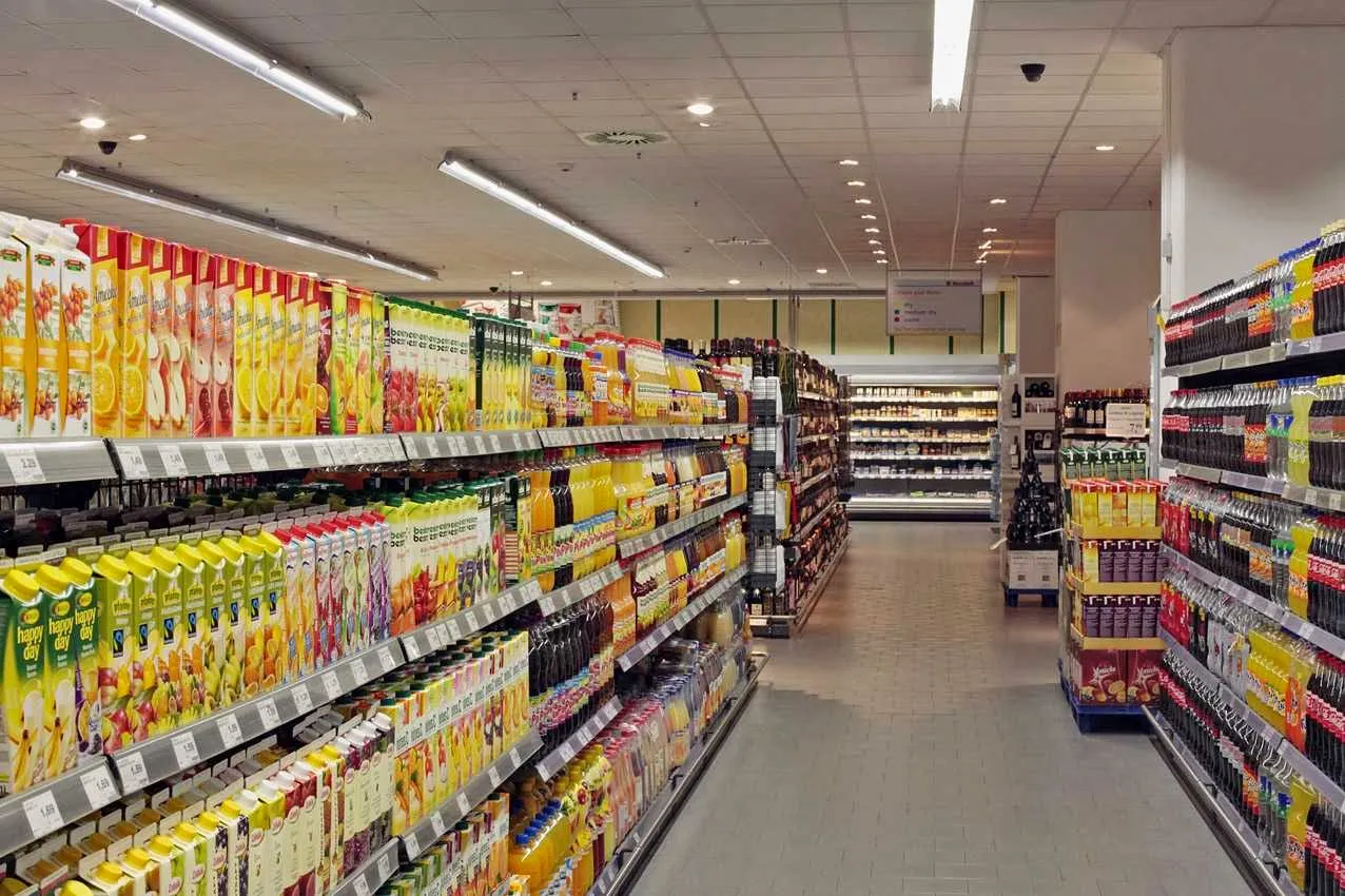 Супермаркет EDEKA Moch в Берлине