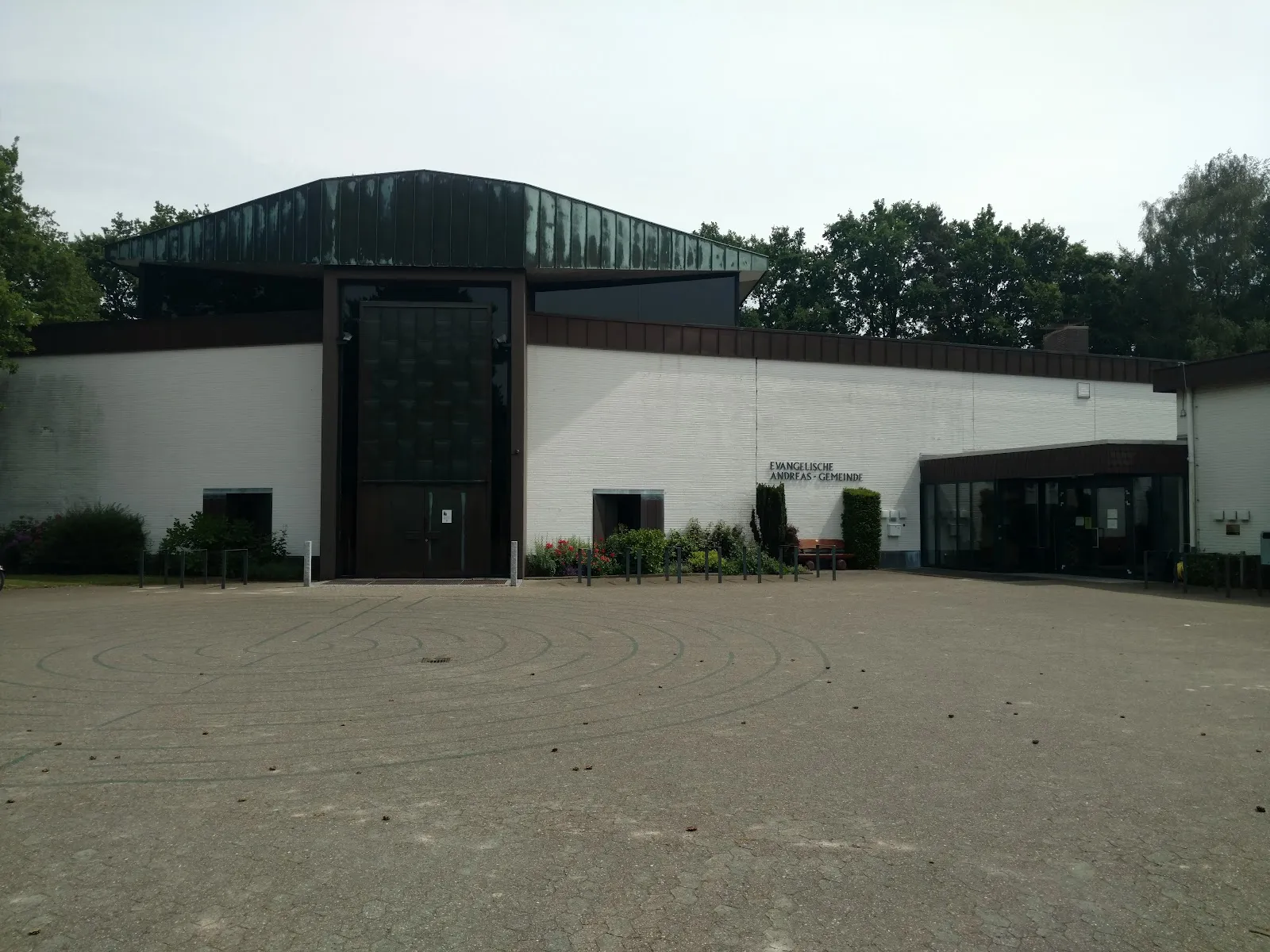 Евангелическая церковь Бремен, фасад здания