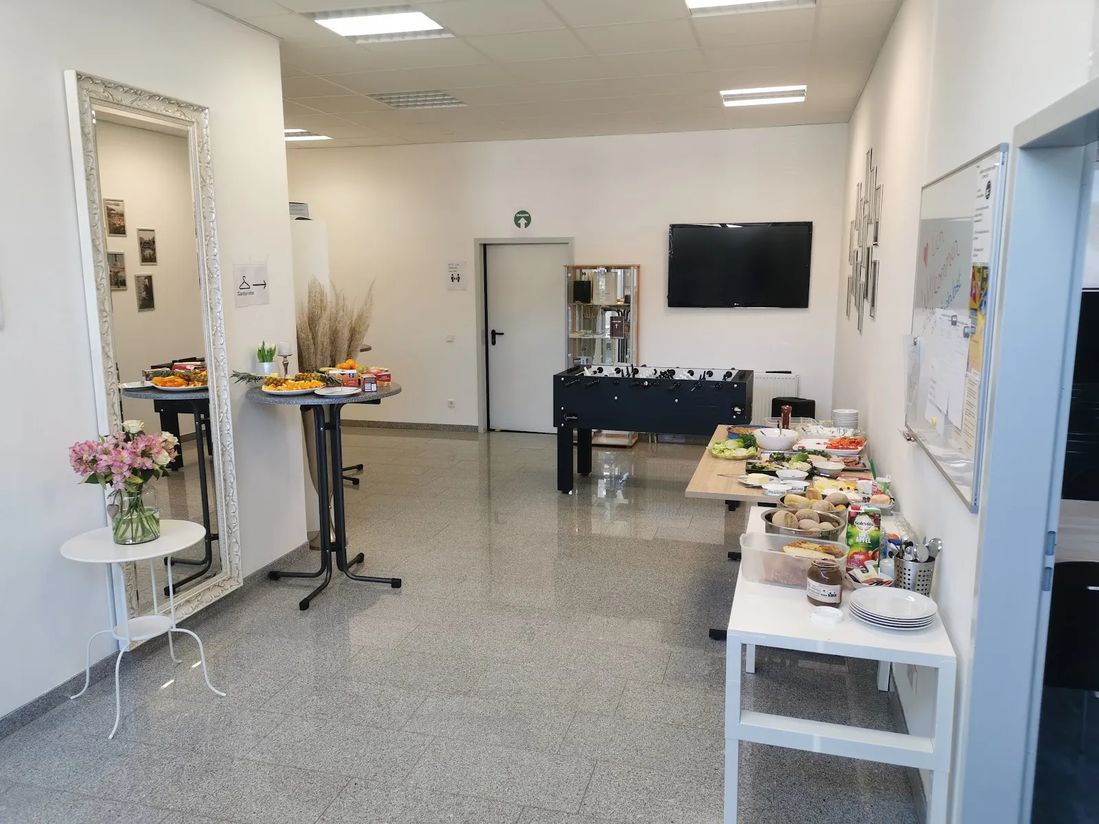 Фасад Евангелической общины Иисуса для всех в Унне