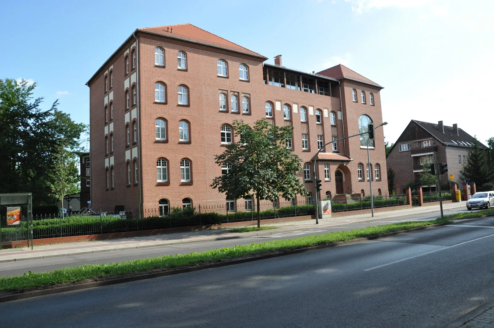 Здание Евангелического Диаконического Учреждения в Тельтове